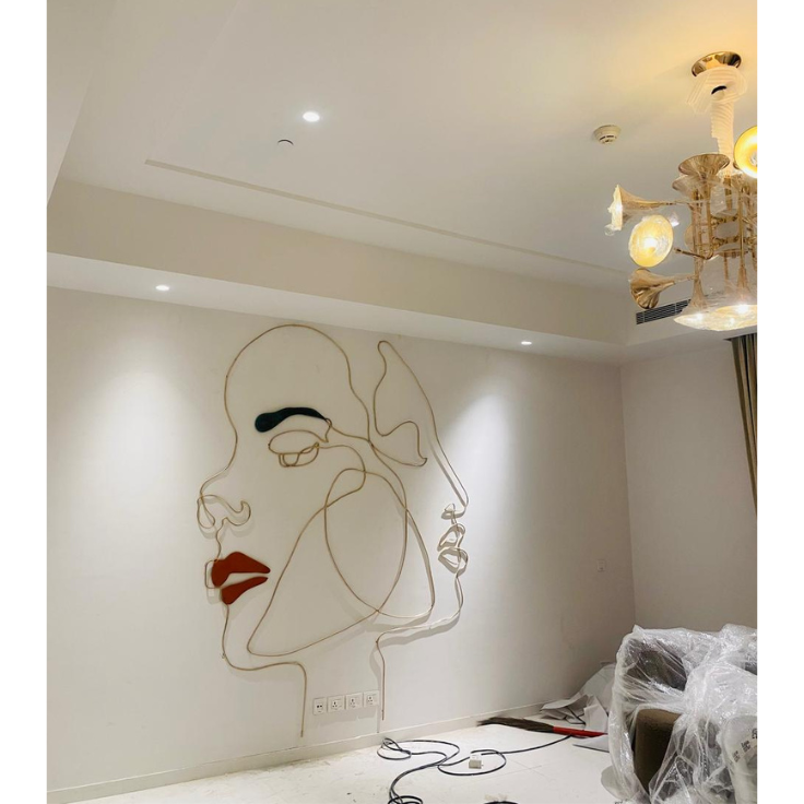 Dual Face Minimalist Line Art – Premium Avant-Garde Metal Contour Sculpture